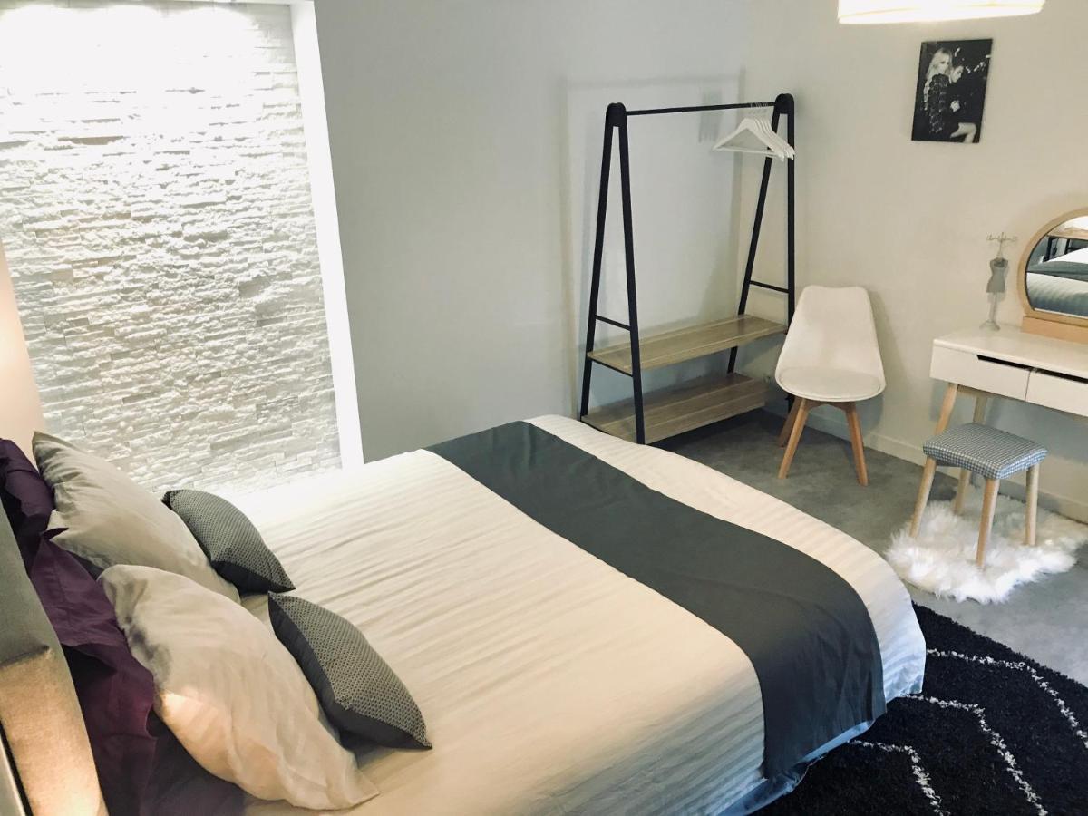 Appartement De Charme Centre Ville - Wifi Le Mans Esterno foto